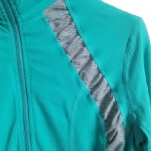 SOLD Lululemon Teal Half Zip Long Sleeve Running Top Jacket Size 12 - Picture 5 of 12